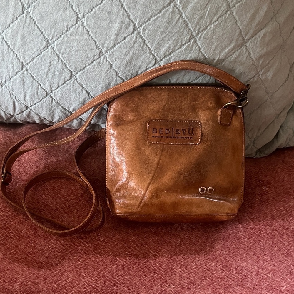 BED|STU Tan Leather Shoulder Bag